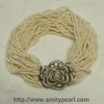 small freshwater pearl bracelet white.jpg